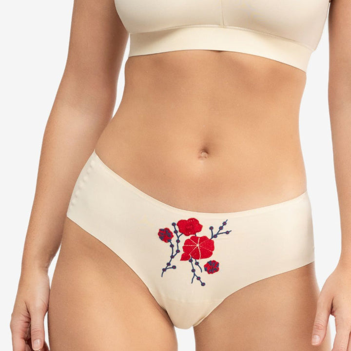Soft Seamless Briefs with Embroidery