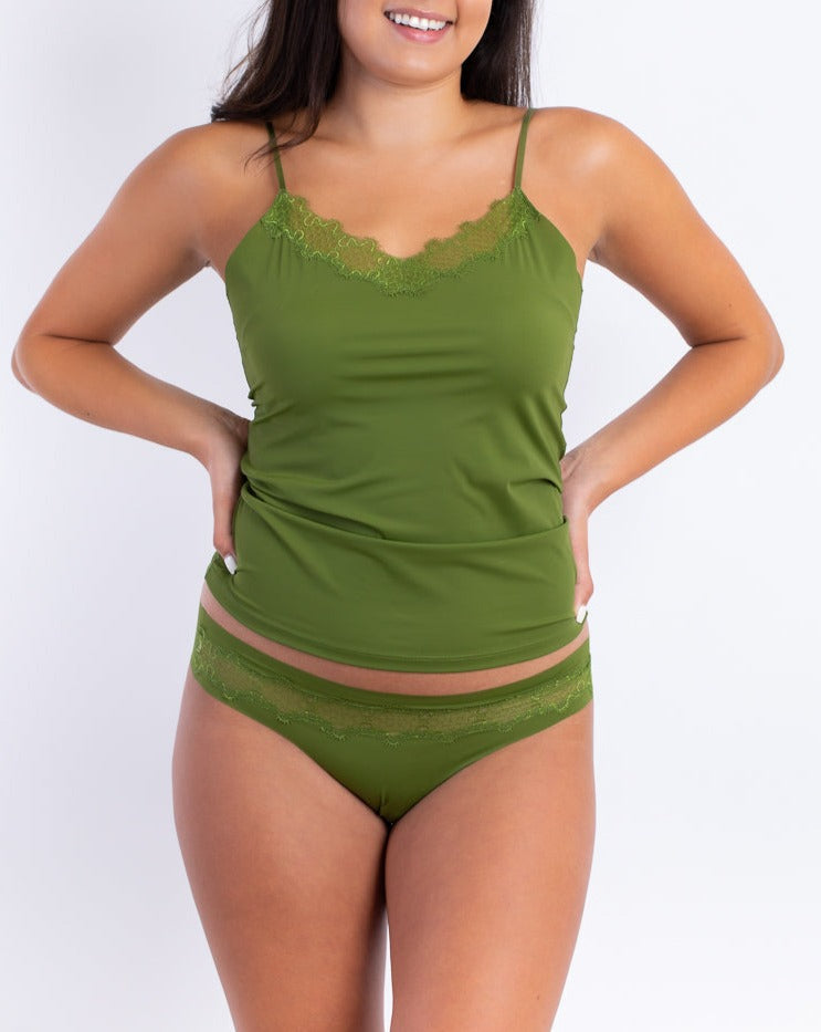 Soft Seamless Camisole with Lace