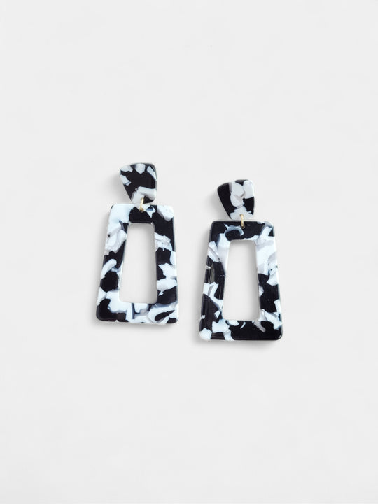 Avery Earrings- Black & White