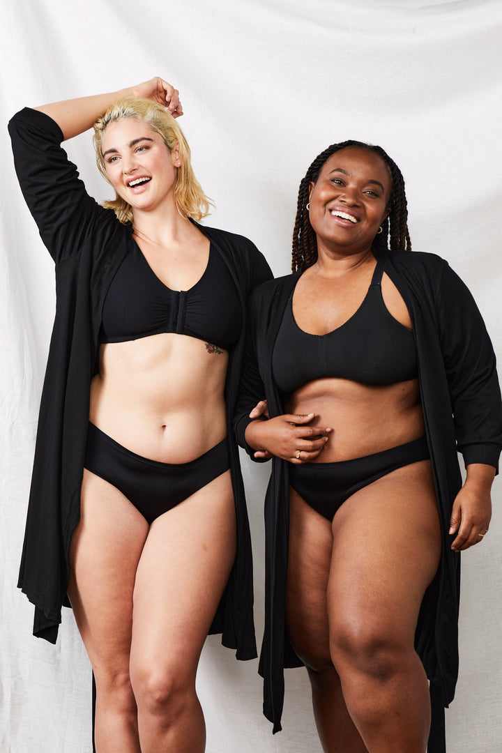 The Bianca Healing Robe in Luna Black