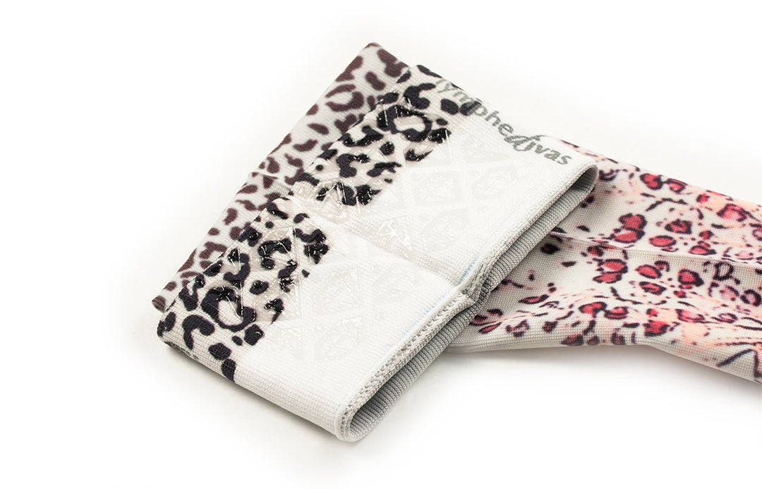 Bloomin Betty Light Gradient Compression Arm Sleeve
