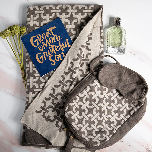 Chains Organic Cotton Travel Blanket and Eye Mask Set