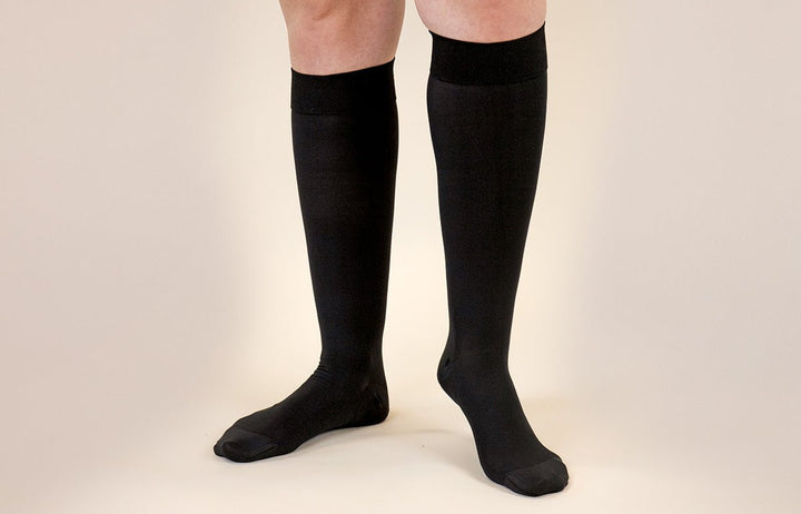 Onyx Gradient Compression Socks