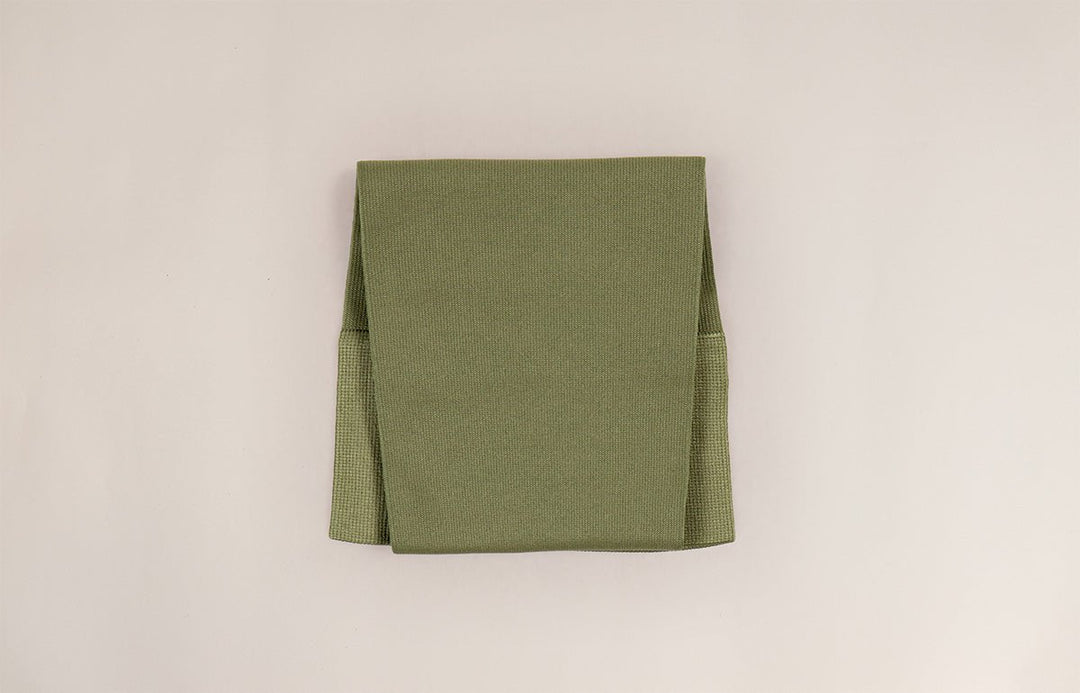 Olive Gradient Compression Arm Sleeve