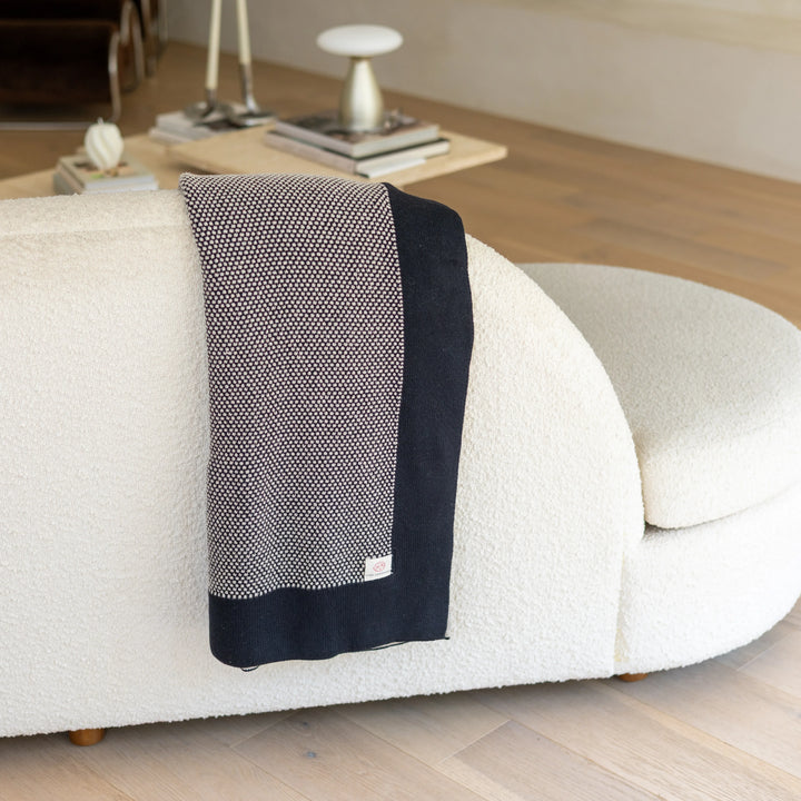 Eka Stipple Organic Cotton Throw Blanket