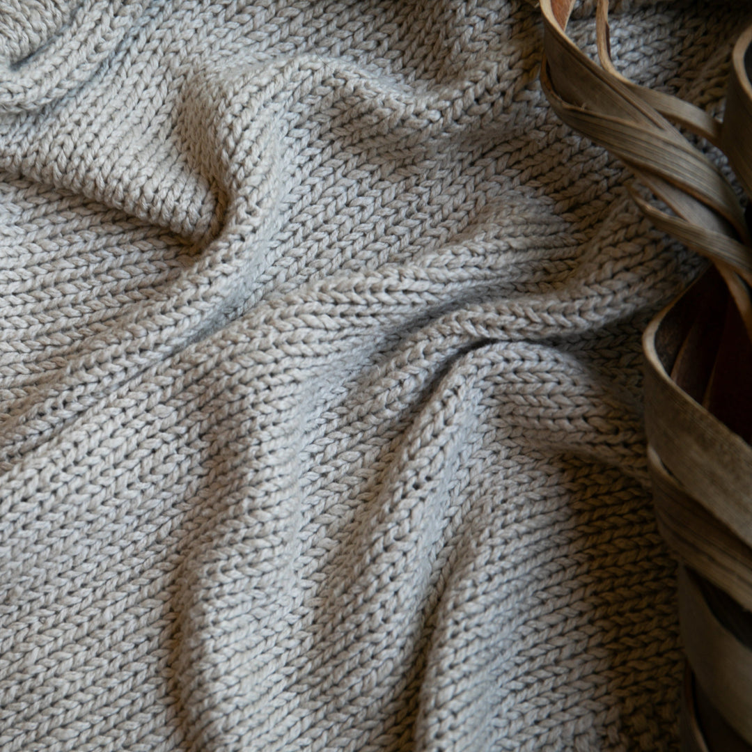 Zrestha Organic Cotton Knit Throw Blanket